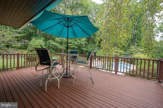 769 S WARREN AVE, Malvern, PA 19355