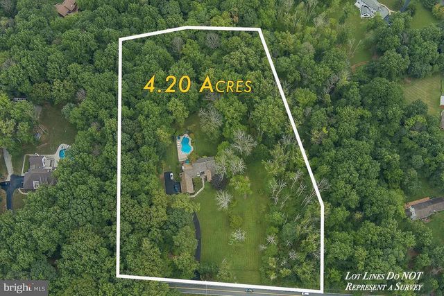 769 S WARREN AVE, Malvern, PA 19355