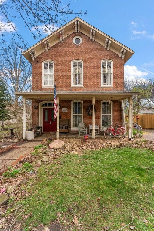 513 3rd Street, La Porte, IN 46350