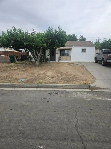 1206 Crawford, Bakersfield, CA 93305