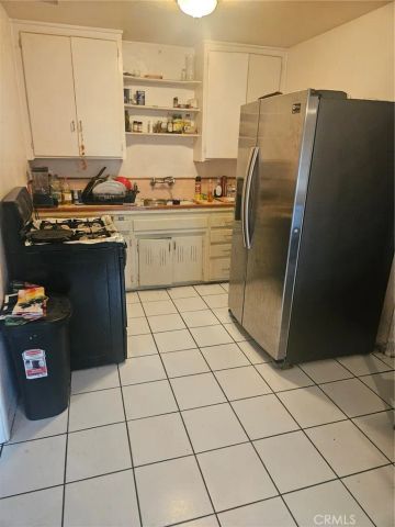 1206 Crawford, Bakersfield, CA 93305