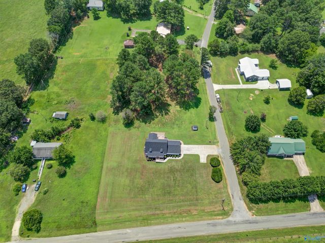 198 County Road 46, Hollywood, AL 35752