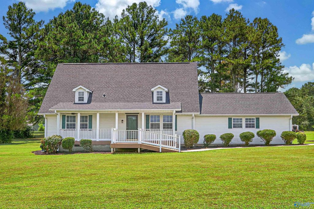 198 County Road 46, Hollywood, AL 35752