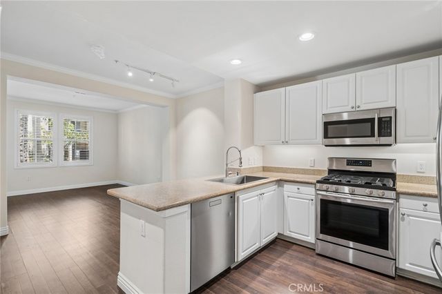 2147 Watermarke Place, Irvine, CA 92612