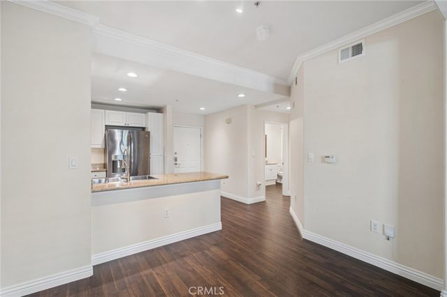 2147 Watermarke Place, Irvine, CA 92612