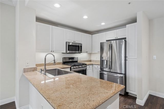 2147 Watermarke Place, Irvine, CA 92612