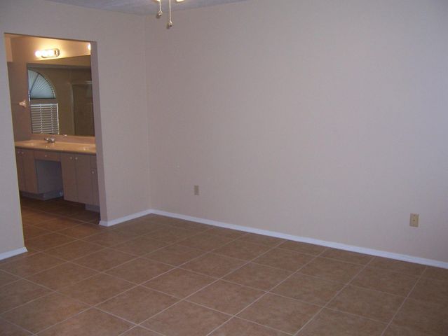 2163 SE Shelter Drive, Port St Lucie, FL 34952