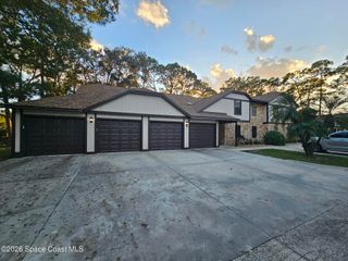 9002 Brighton Court 2e, West Melbourne, FL 32904