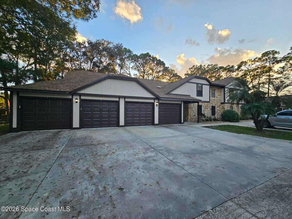 9002 Brighton Court 2e, West Melbourne, FL 32904