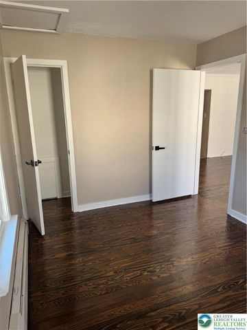 516 Heckman Avenue, Nazareth Boro, PA 18064