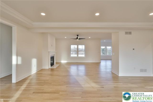 448 Long Lane Road, Lehigh Twp, PA 18088