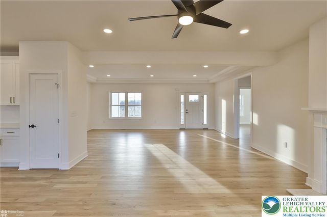 448 Long Lane Road, Lehigh Twp, PA 18088