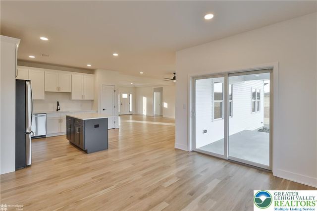 448 Long Lane Road, Lehigh Twp, PA 18088