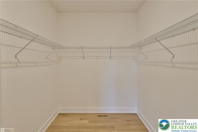 448 Long Lane Road, Lehigh Twp, PA 18088