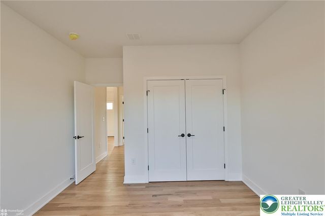 448 Long Lane Road, Lehigh Twp, PA 18088