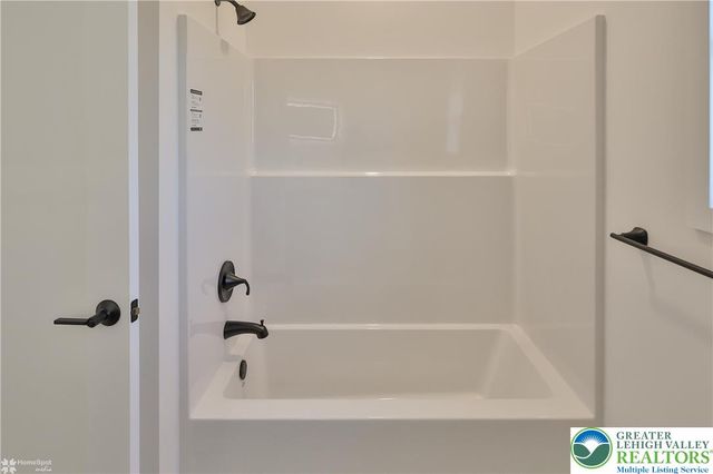 448 Long Lane Road, Lehigh Twp, PA 18088