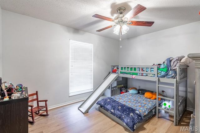 7012 Chalkstone Road, Oakville, MO 63129