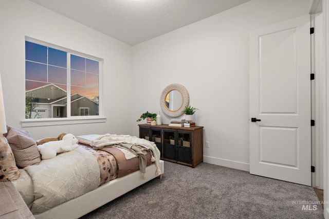 2374 N Mountain Vista Ave, Star, ID 83669