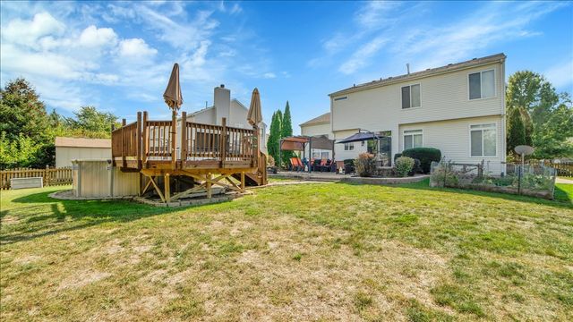 711 Blossom Court, Oswego, IL 60543