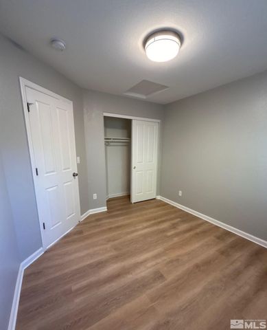 589 Panama Drive, Sparks, NV 89436