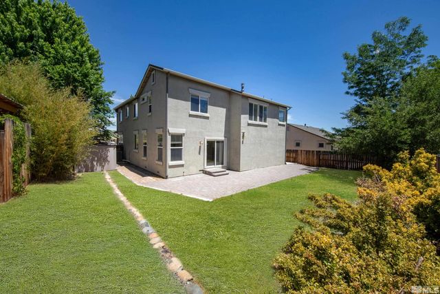 589 Panama Drive, Sparks, NV 89436