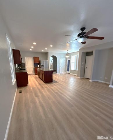 589 Panama Drive, Sparks, NV 89436