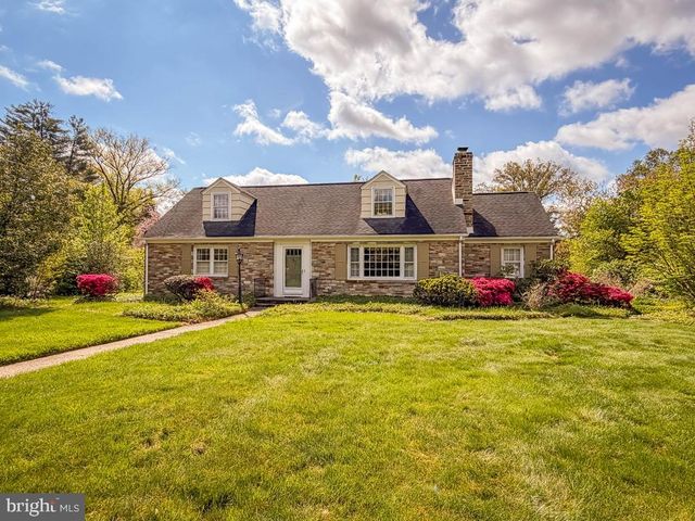 5 SAINT JAMES PL, Yardley, PA 19067