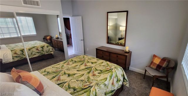 3327 Seminole Circle, Las Vegas, NV 89169