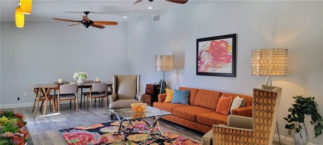 3327 Seminole Circle, Las Vegas, NV 89169