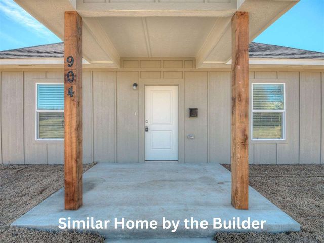 2415 SW J Ave, Lawton, OK 73505