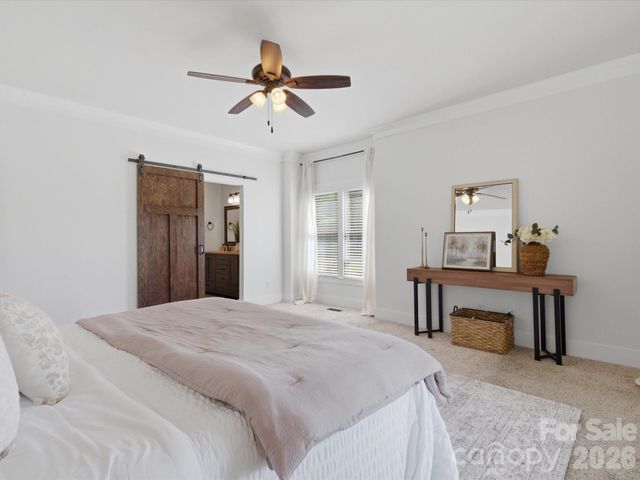911 Weymouth Drive, Gastonia, NC 28056