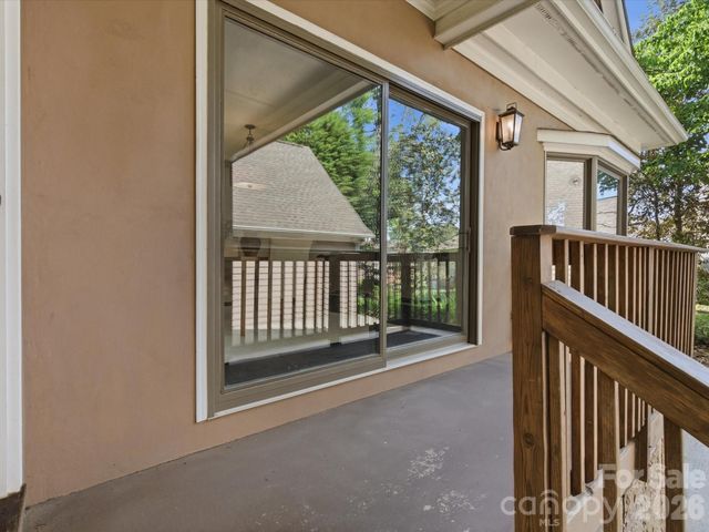 911 Weymouth Drive, Gastonia, NC 28056