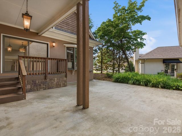 911 Weymouth Drive, Gastonia, NC 28056
