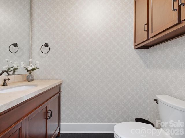 911 Weymouth Drive, Gastonia, NC 28056