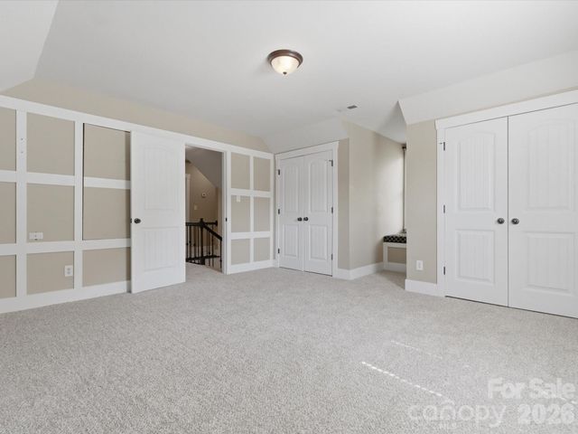 911 Weymouth Drive, Gastonia, NC 28056