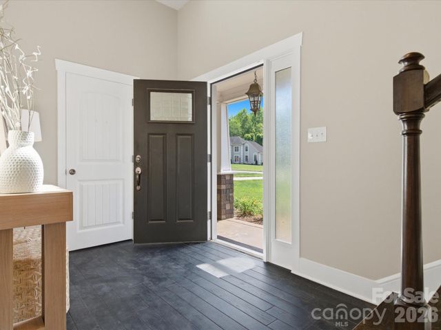 911 Weymouth Drive, Gastonia, NC 28056