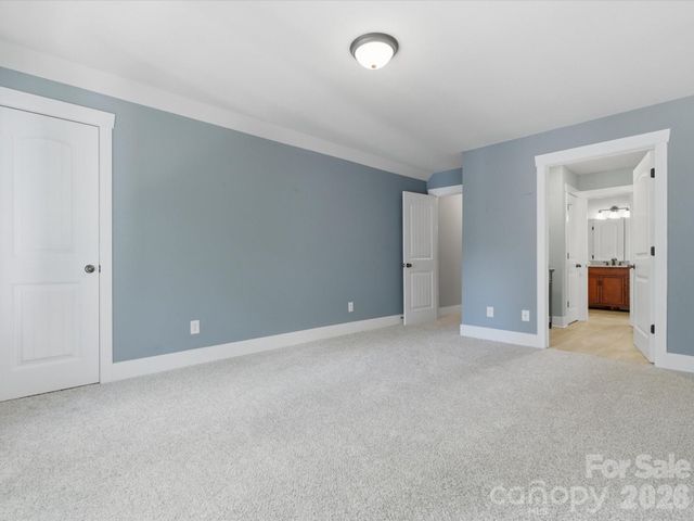 911 Weymouth Drive, Gastonia, NC 28056