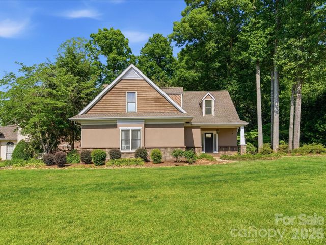 911 Weymouth Drive, Gastonia, NC 28056
