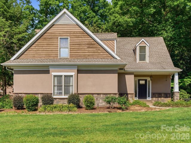 911 Weymouth Drive, Gastonia, NC 28056