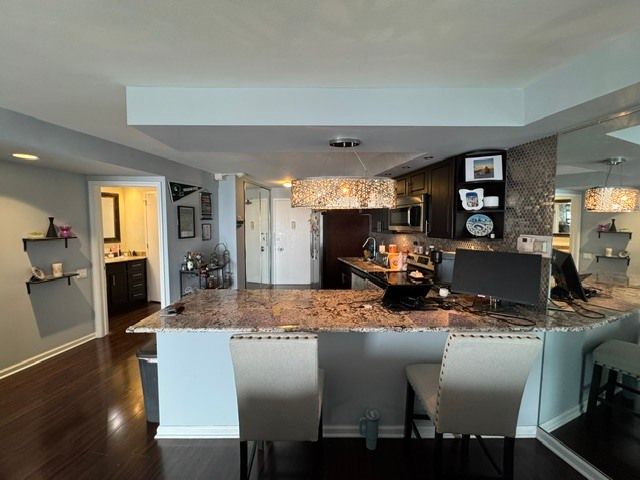 300 N STATE Street 4828, Chicago, IL 60654