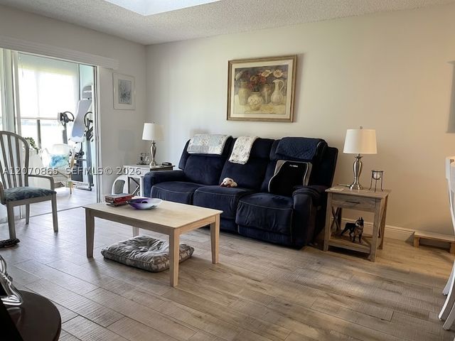6936 Huntington Ln 103, Delray Beach, FL 33446