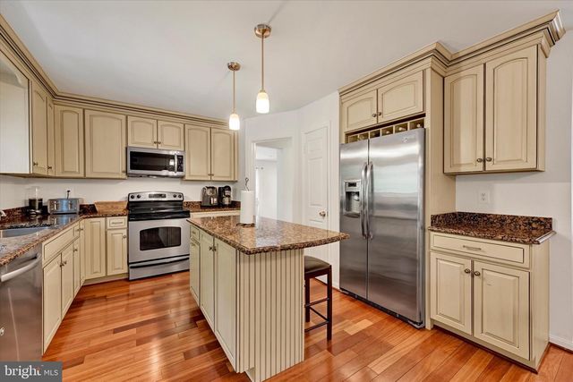 34 DULANEY HILLS CT, Cockeysville, MD 21030