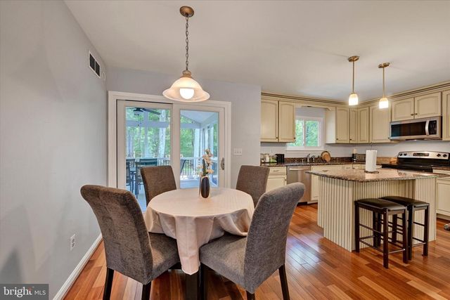 34 DULANEY HILLS CT, Cockeysville, MD 21030