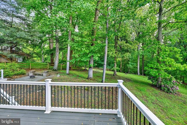 34 DULANEY HILLS CT, Cockeysville, MD 21030