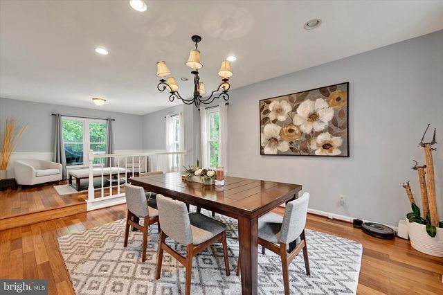 34 DULANEY HILLS CT, Cockeysville, MD 21030