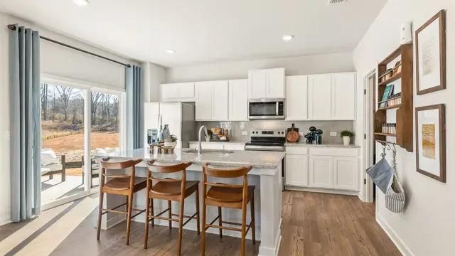 5667 Rosehall Place, South Fulton, GA 30349
