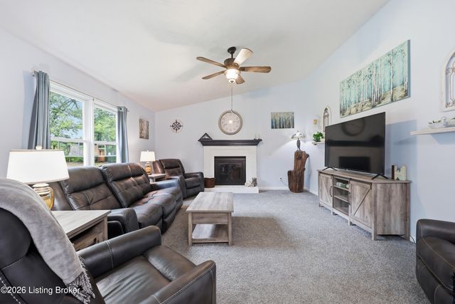 4996 Clark Station Rd, Finchville, KY 40022