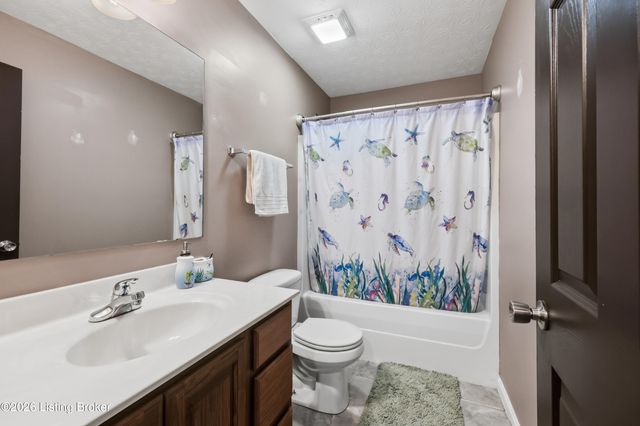 4996 Clark Station Rd, Finchville, KY 40022