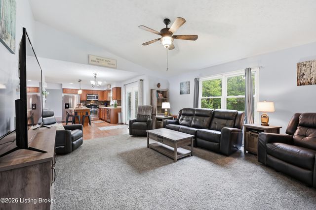 4996 Clark Station Rd, Finchville, KY 40022