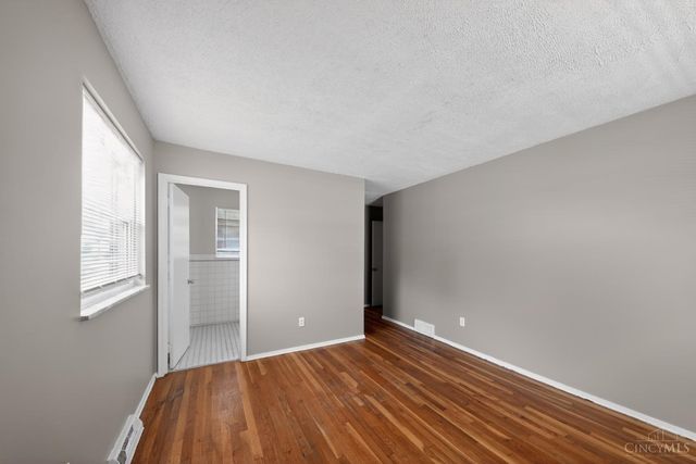 5511 Muddy Creek Road, Green Twp, OH 45238